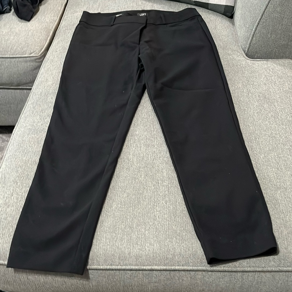 LOFT Curvy Capri straight leg pants